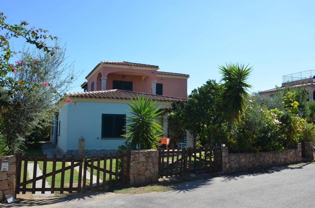 Iss Travel, La Padula - Apartments With Private Veranda And Parking San Teodoro  Exterior photo