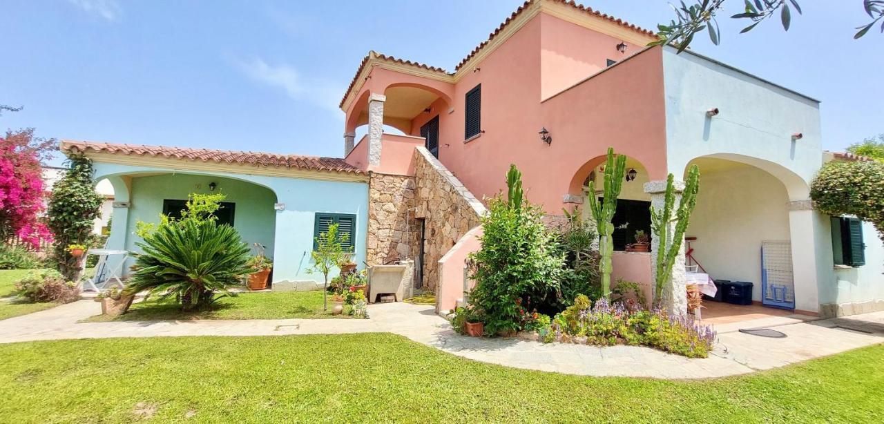 Iss Travel, La Padula - Apartments With Private Veranda And Parking San Teodoro  Exterior photo